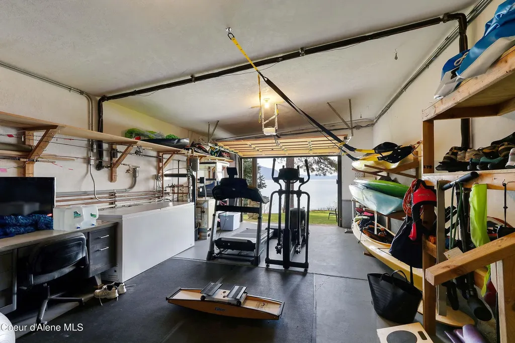 58 Silver Pines Road Hope ID 83836