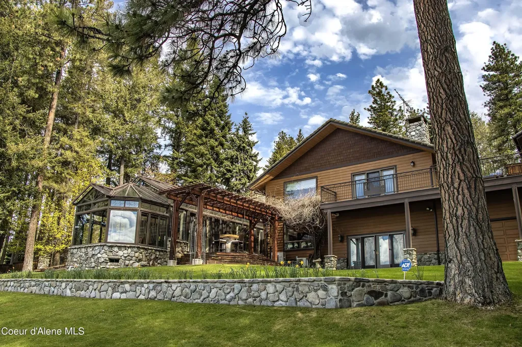 58 Silver Pines Road Hope ID 83836