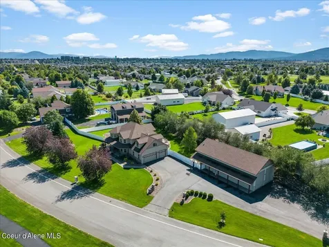 2210 W Grange Avenue Post Falls ID 83854