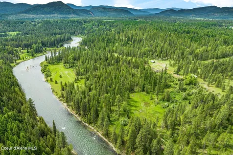 100 Gunsmoke Priest Lake ID 83856