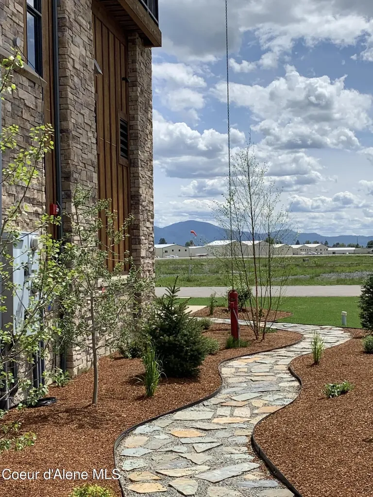 1208 Spitfire Street Sandpoint ID 83864
