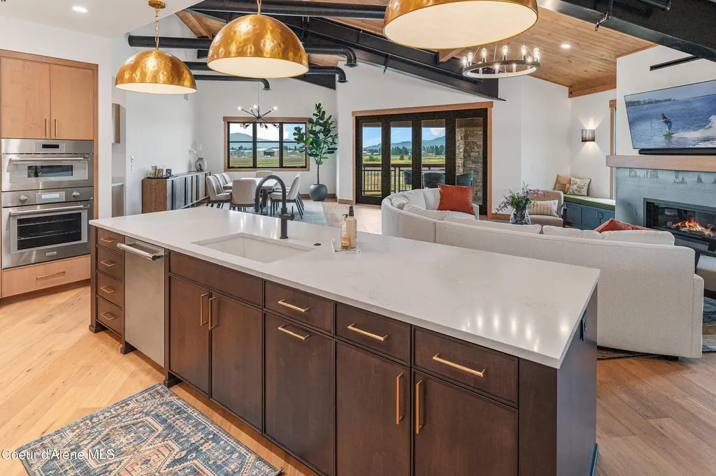 1208 Spitfire Street Sandpoint ID 83864