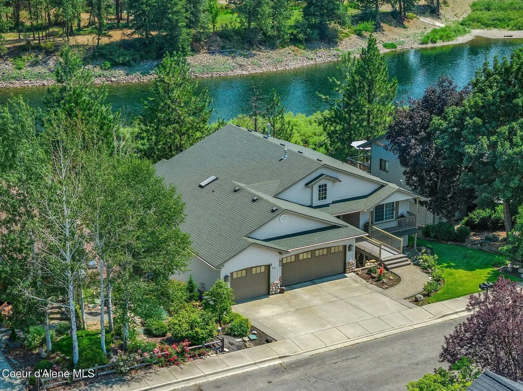 821 S Majestic View Drive Post Falls ID 83854