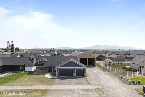 8222 W Ferguson Lane Rathdrum ID 83858