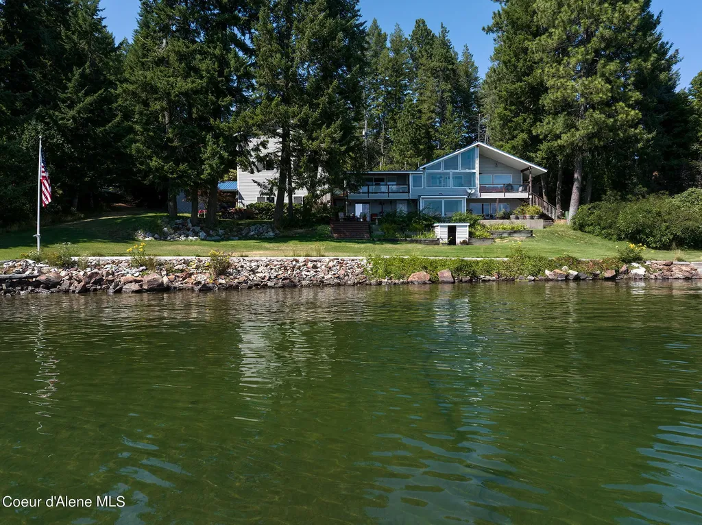 143 Eagle Cove Sandpoint ID 83864