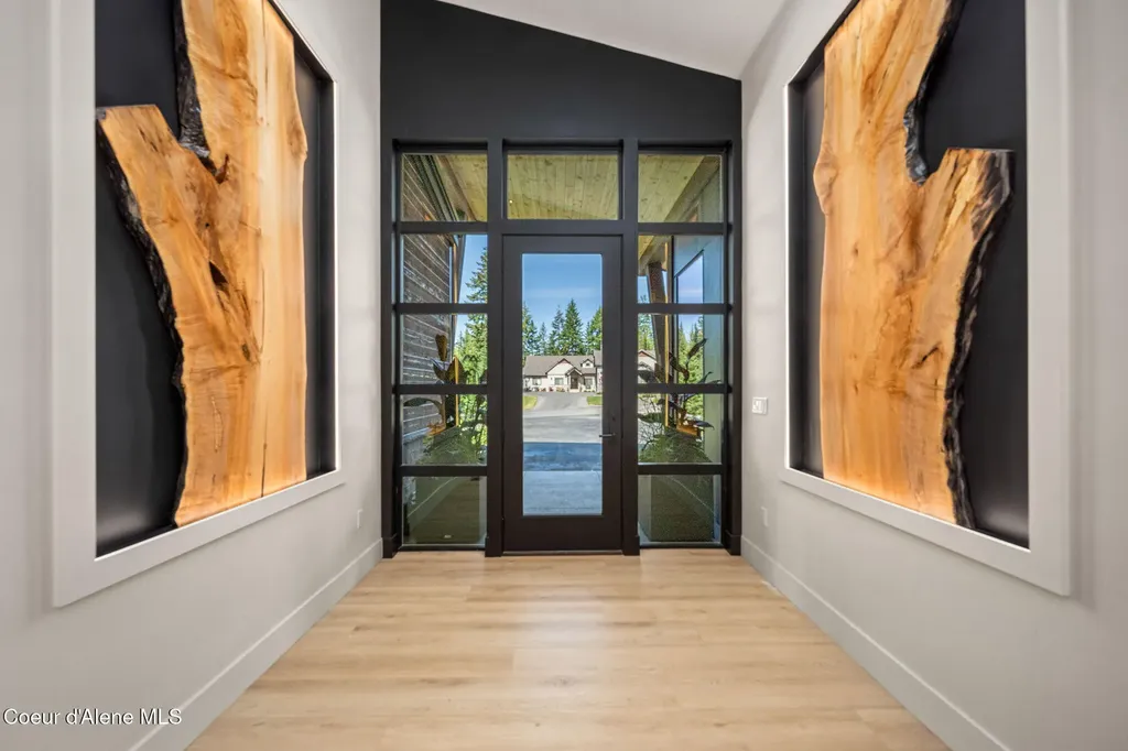 3818 E Winray Drive Hayden ID 83835