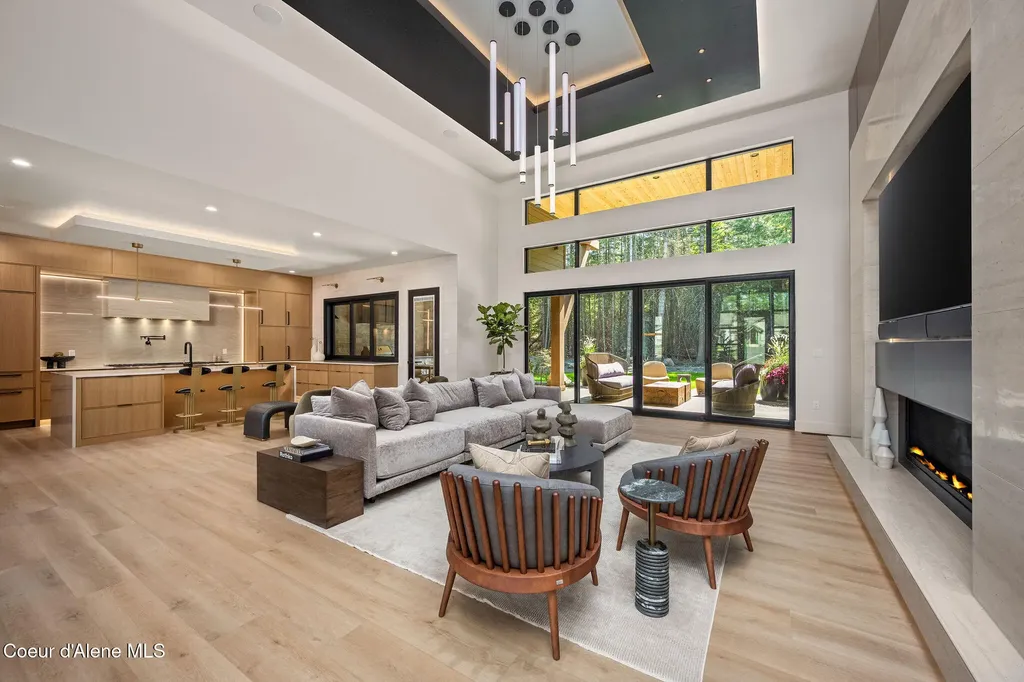 3818 E Winray Drive Hayden ID 83835