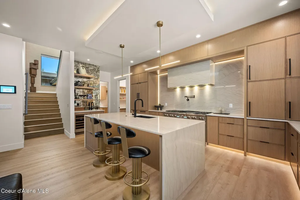 3818 E Winray Drive Hayden ID 83835
