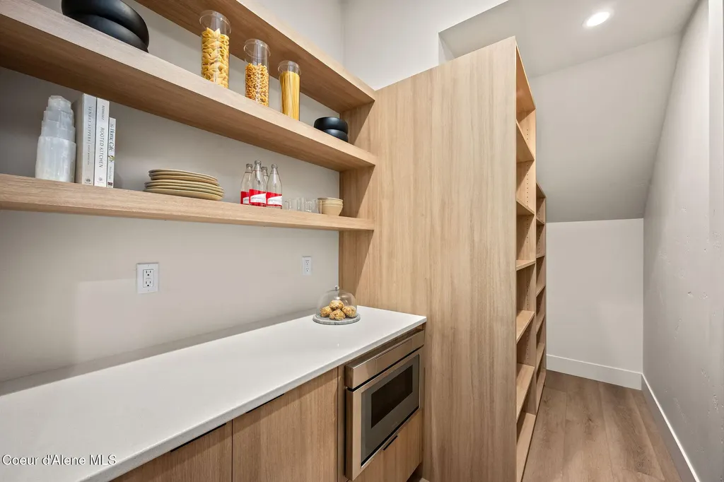 3818 E Winray Drive Hayden ID 83835