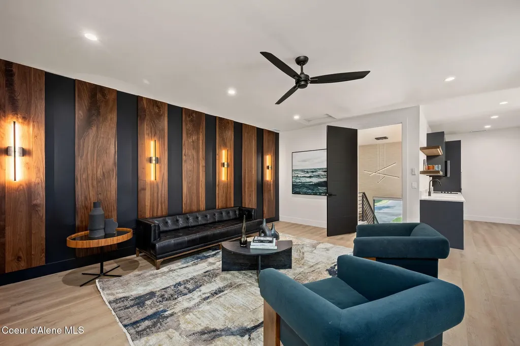 3818 E Winray Drive Hayden ID 83835
