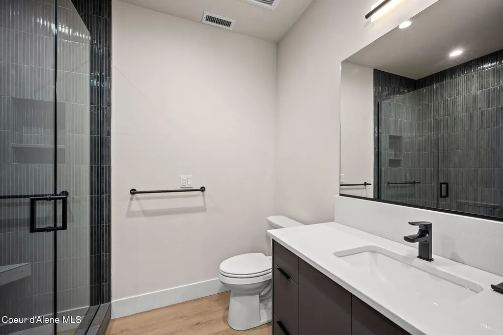 3818 E Winray Drive Hayden ID 83835
