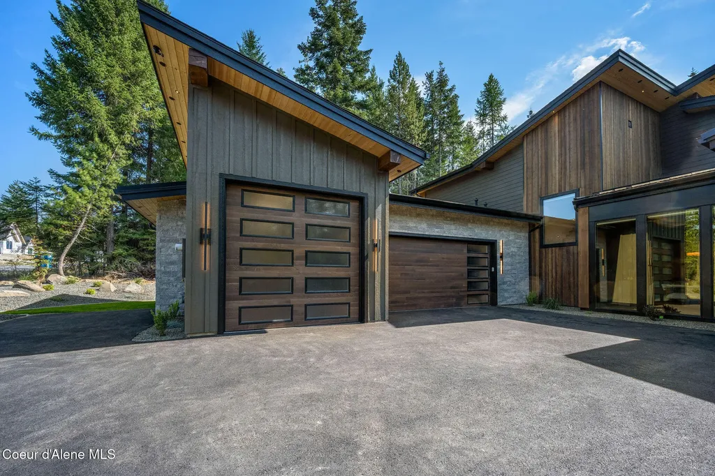 3818 E Winray Drive Hayden ID 83835