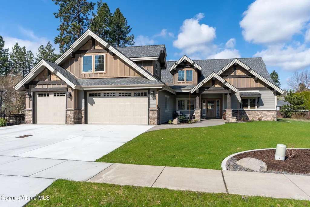 13421 N Walden Loop Rathdrum ID 83858