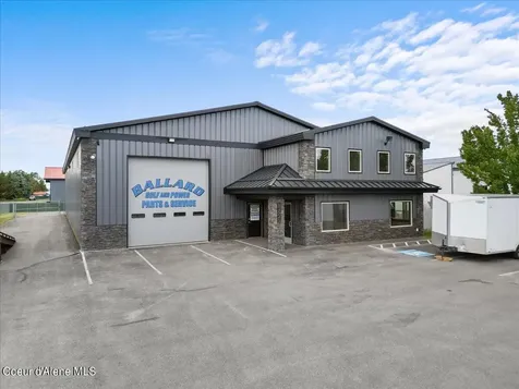 11521 N Warren Street Hayden ID 83835