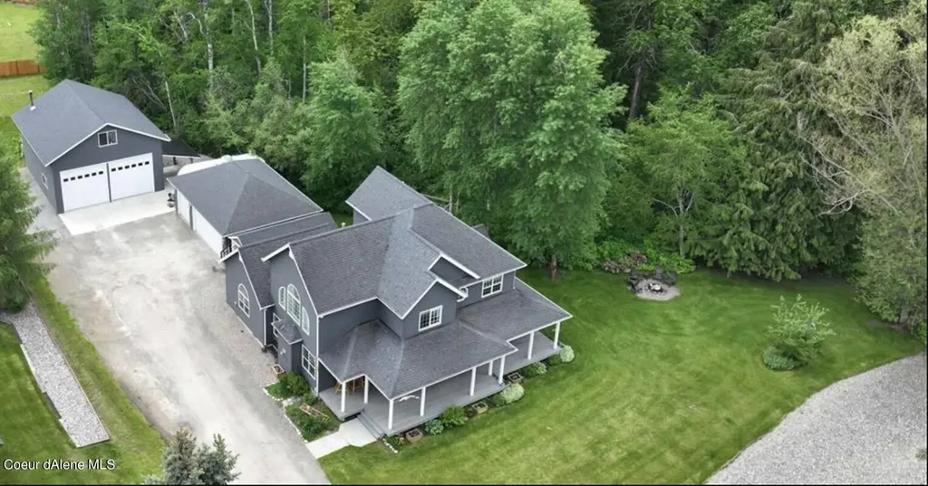 72 Hanley Lane Sagle ID 83860