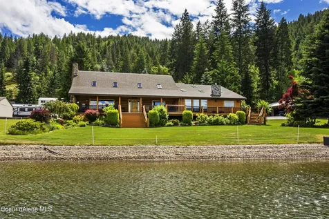 4931 Bottle Bay Road Sagle ID 83860