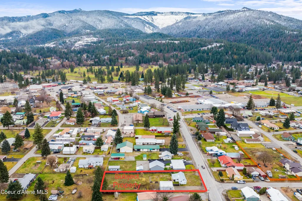 508 Main Street Pinehurst ID 83850