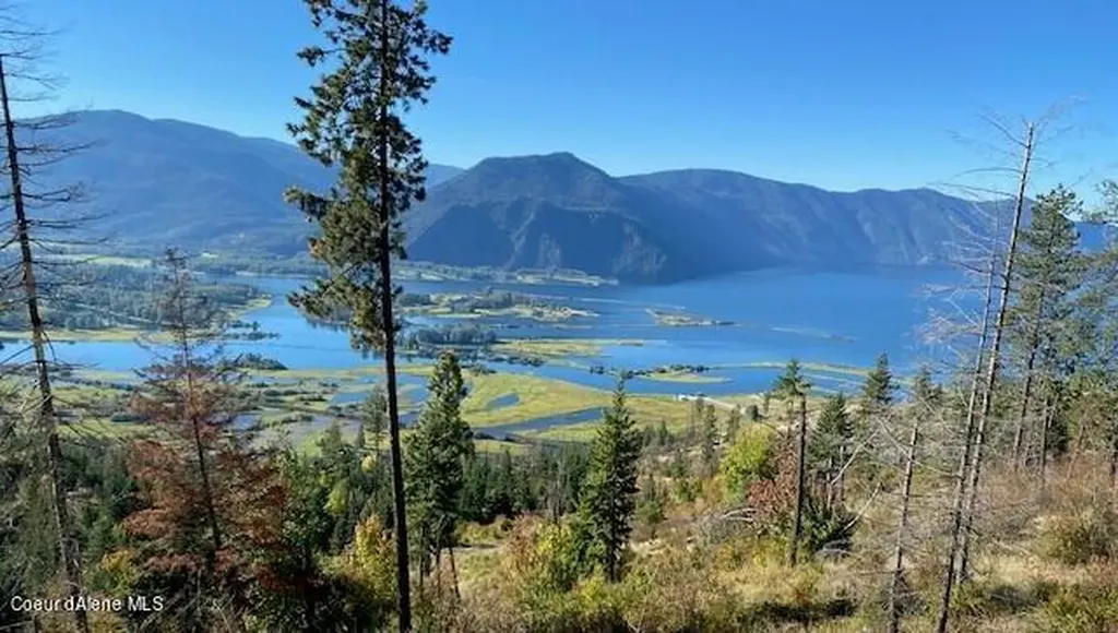 Lot B Highway 200 Hope ID 83836