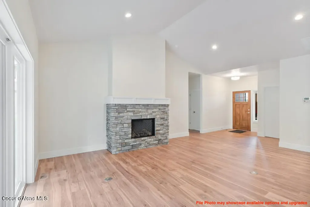 1182 E Sleeping Deer Avenue Hayden ID 83835