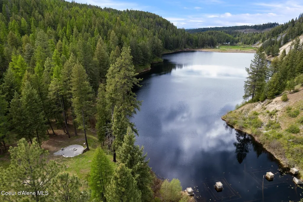 1438 Granite Loop Athol ID 83801