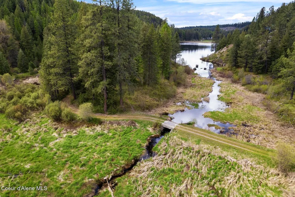 1438 Granite Loop Athol ID 83801