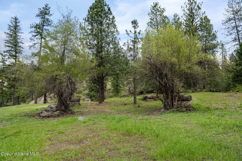 1438 Granite Loop Athol ID 83801