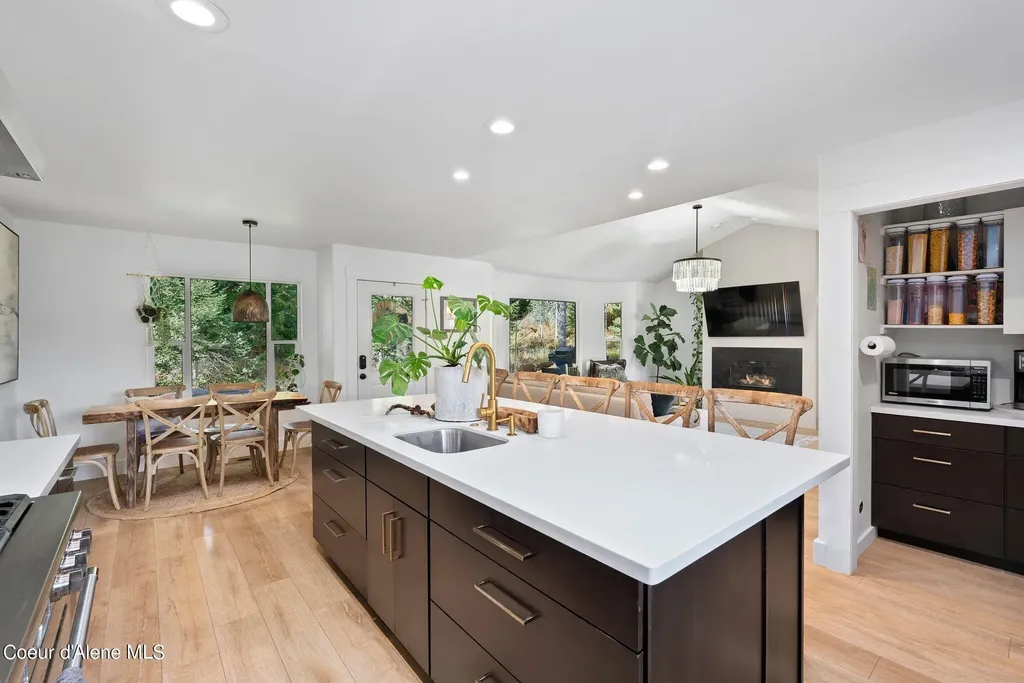 80 Bobtail Road Sandpoint ID 83864