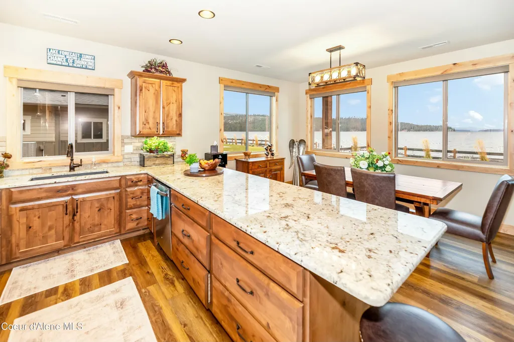 109 Palouse Dr (a2) Nordman ID 83848
