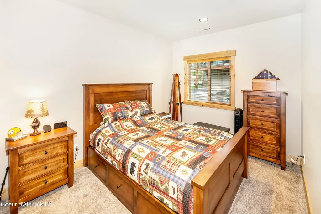 109 Palouse Dr (a2) Nordman ID 83848