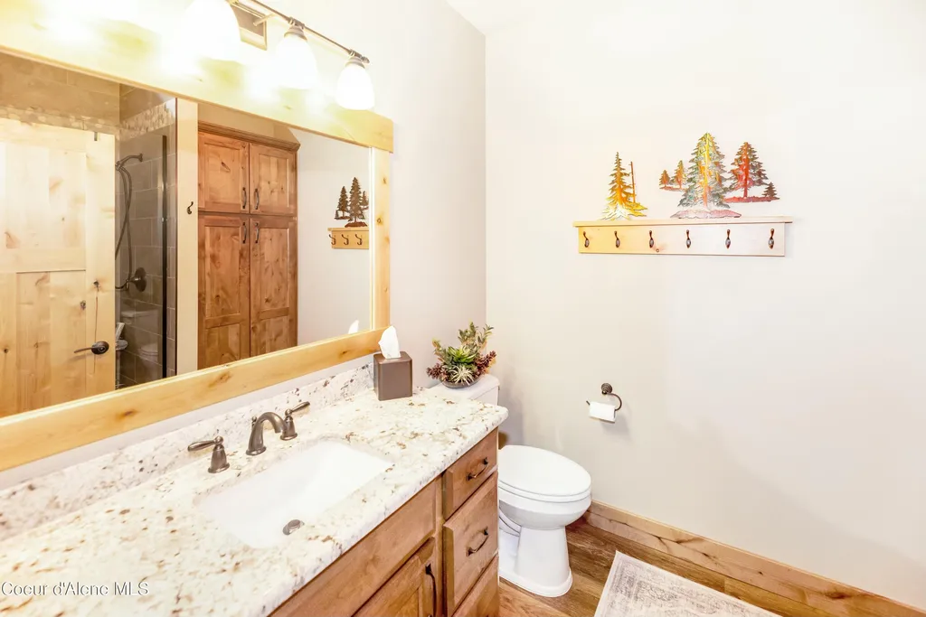 109 Palouse Dr (a2) Nordman ID 83848