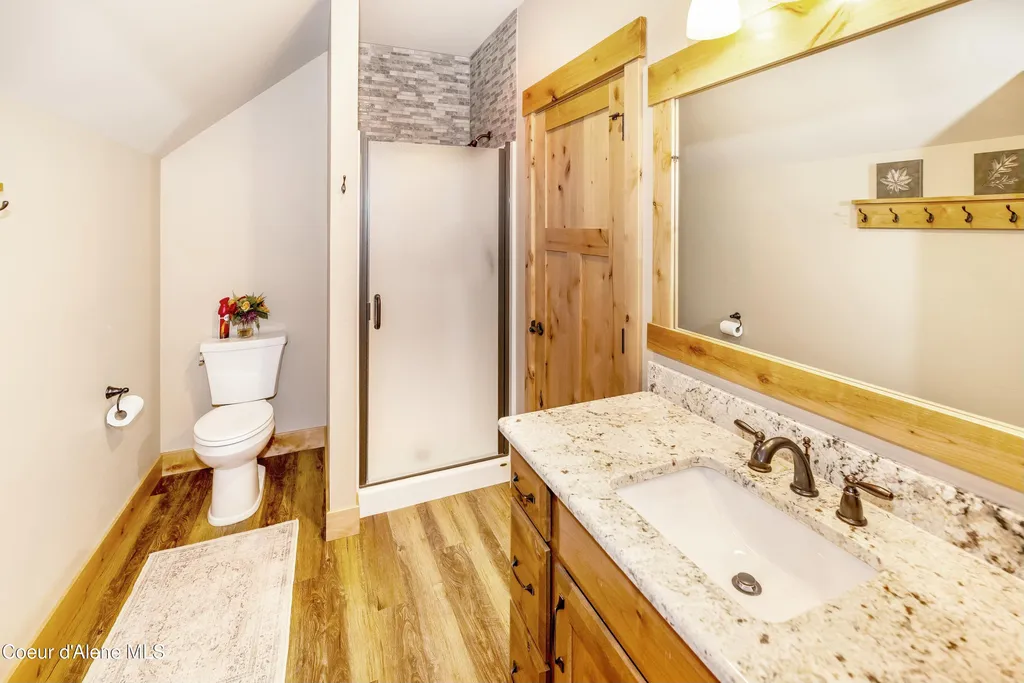109 Palouse Dr (a2) Nordman ID 83848