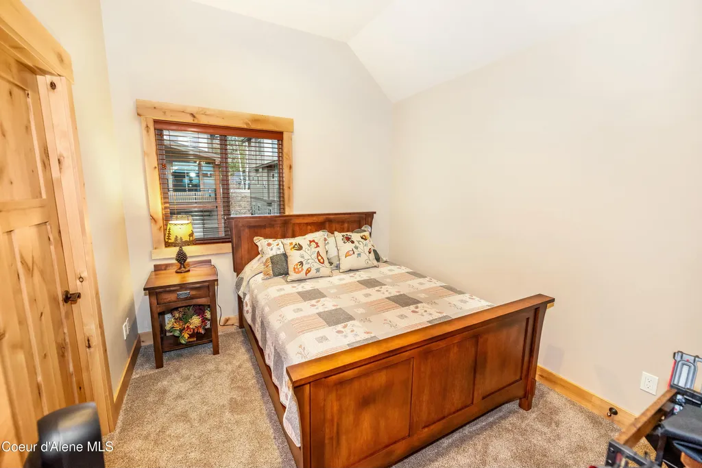 109 Palouse Dr (a2) Nordman ID 83848