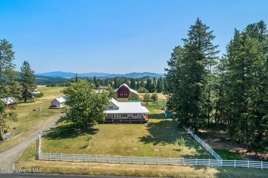 19252 S Finnebott Road Worley ID 83876