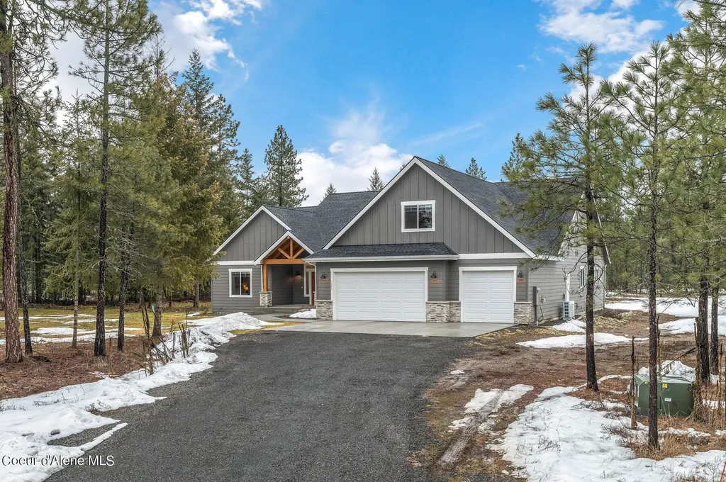 1457 W Seasons Road Athol ID 83801