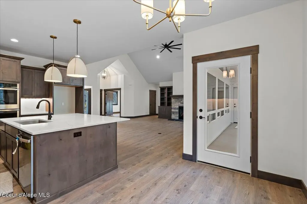 1568 E Smidgeon Drive Rathdrum ID 83858