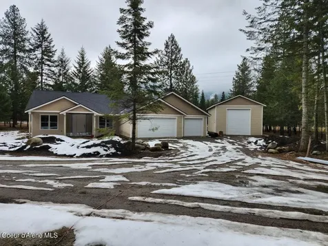 10221 E Bunco Road Athol ID 83801