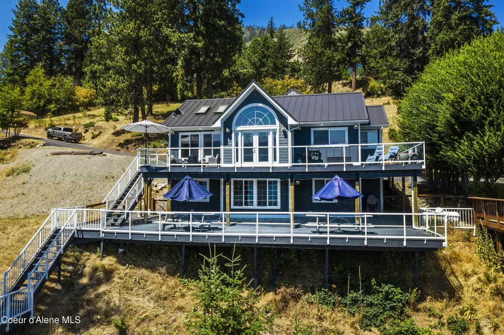 100 Grandview Bayview ID 83803