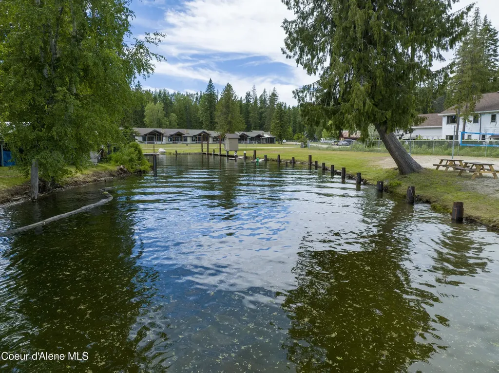 485 Jim Low Road Nordman ID 83848