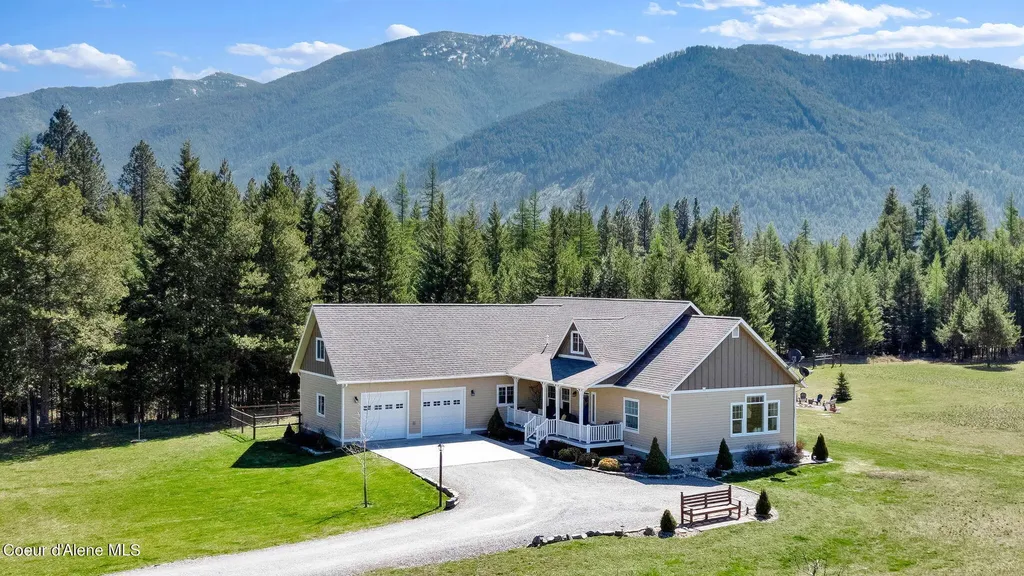 34 Leelah Lane Bonners Ferry ID 83805