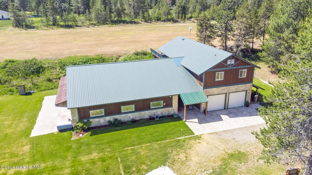 186 Sky Hawk Drive Spirit Lake ID 83869