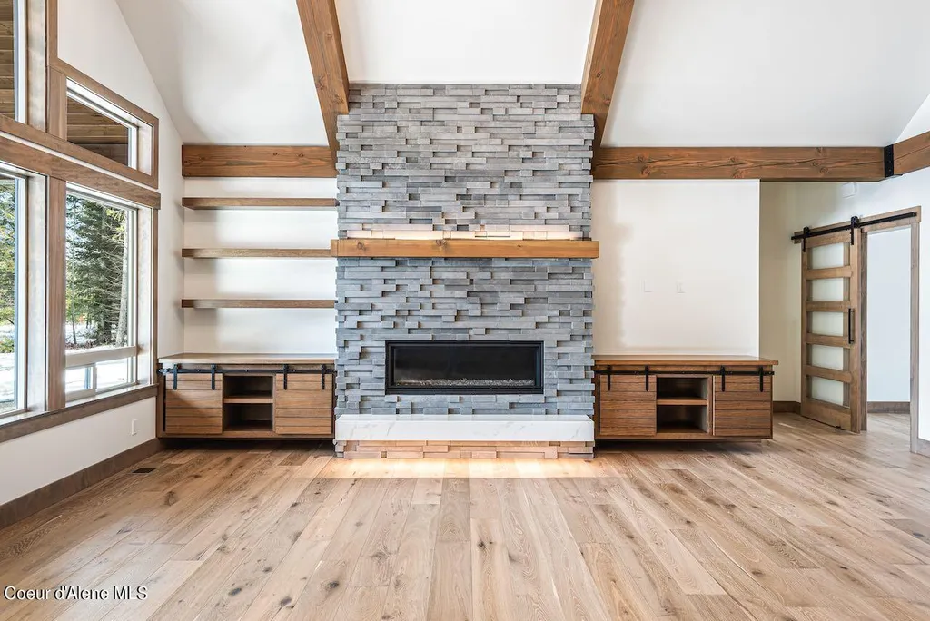 L6B10 N Walden Loop Rathdrum ID 83858
