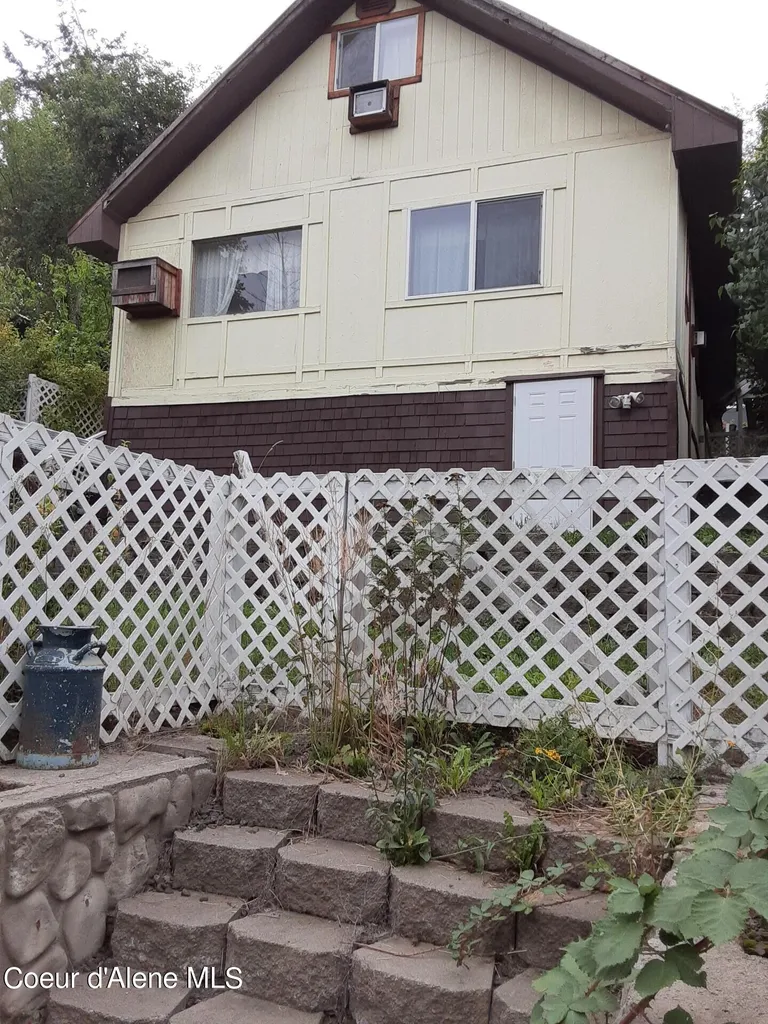 2212 Ora Avenue St. Maries ID 83861