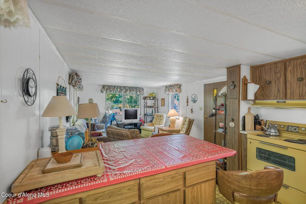 23379 High Drive Worley ID 83876