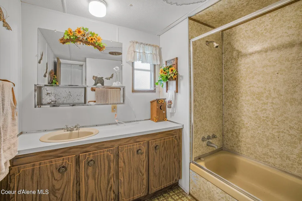 23379 High Drive Worley ID 83876