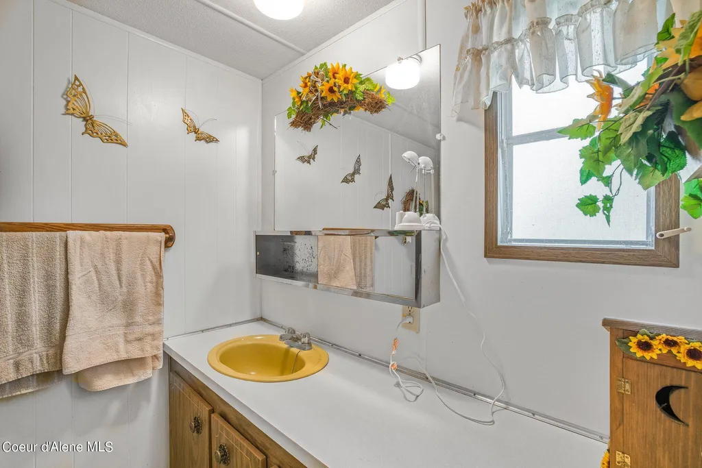 23379 High Drive Worley ID 83876