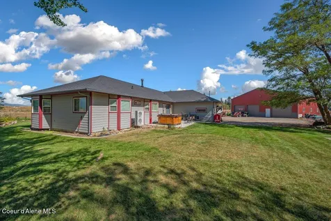2082 W King Avenue Rathdrum ID 83858