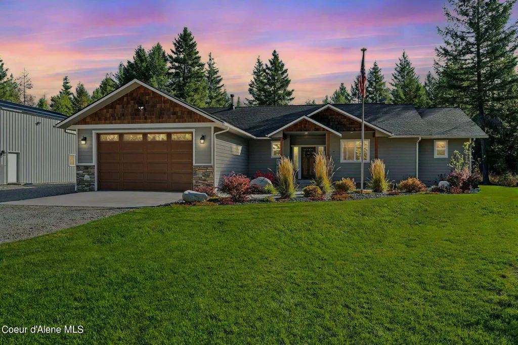484 Goldfinch Lane Spirit Lake ID 83869