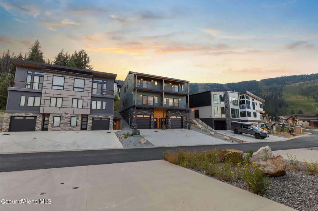 102 Chutes Lane Sandpoint ID 83864