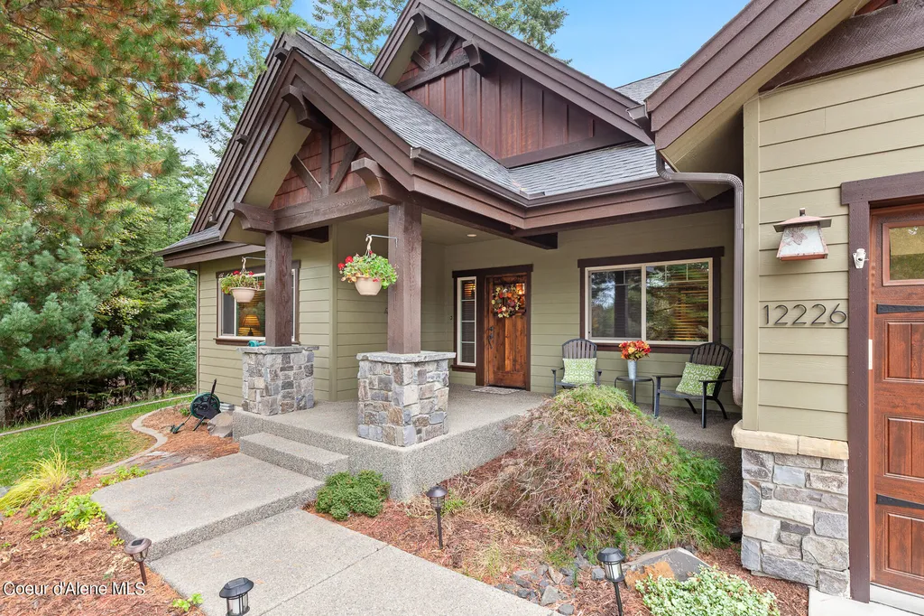 12226 N Pebble Creek Drive Hayden ID 83835