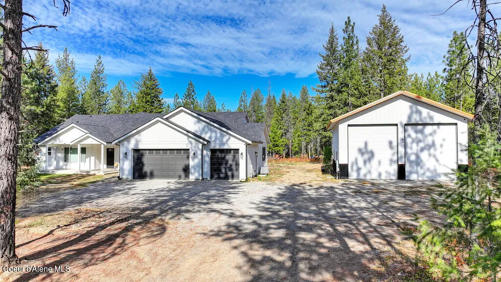 388 Wyatt Lane Spirit Lake ID 83869